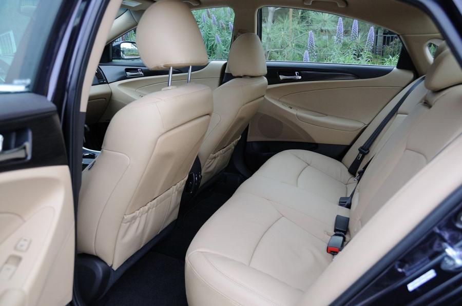  Hyundai Sonata 2011 года  (US) (фото 14 из 85)
